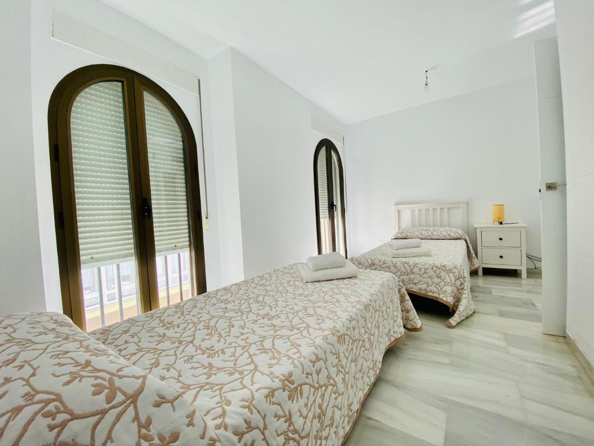 Botanico Playa Y Ascensor Grupo Ac Gestion Apartment Cadiz Exterior photo